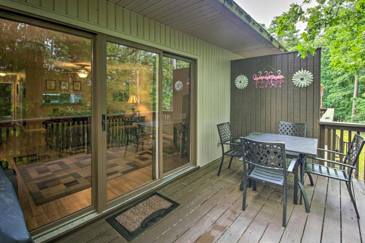 Hot Springs Village Retreat With Deck 3 Mi To Golf! Εξωτερικό φωτογραφία