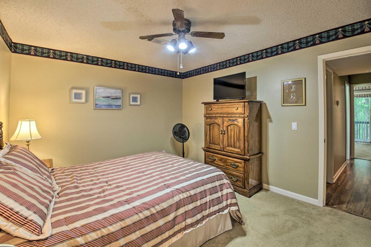 Hot Springs Village Retreat With Deck 3 Mi To Golf! Εξωτερικό φωτογραφία