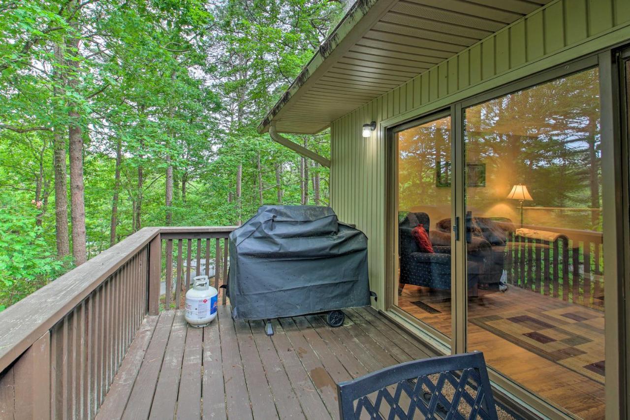 Hot Springs Village Retreat With Deck 3 Mi To Golf! Εξωτερικό φωτογραφία