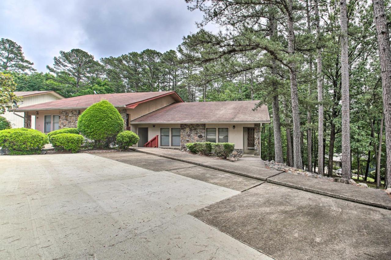 Hot Springs Village Retreat With Deck 3 Mi To Golf! Εξωτερικό φωτογραφία